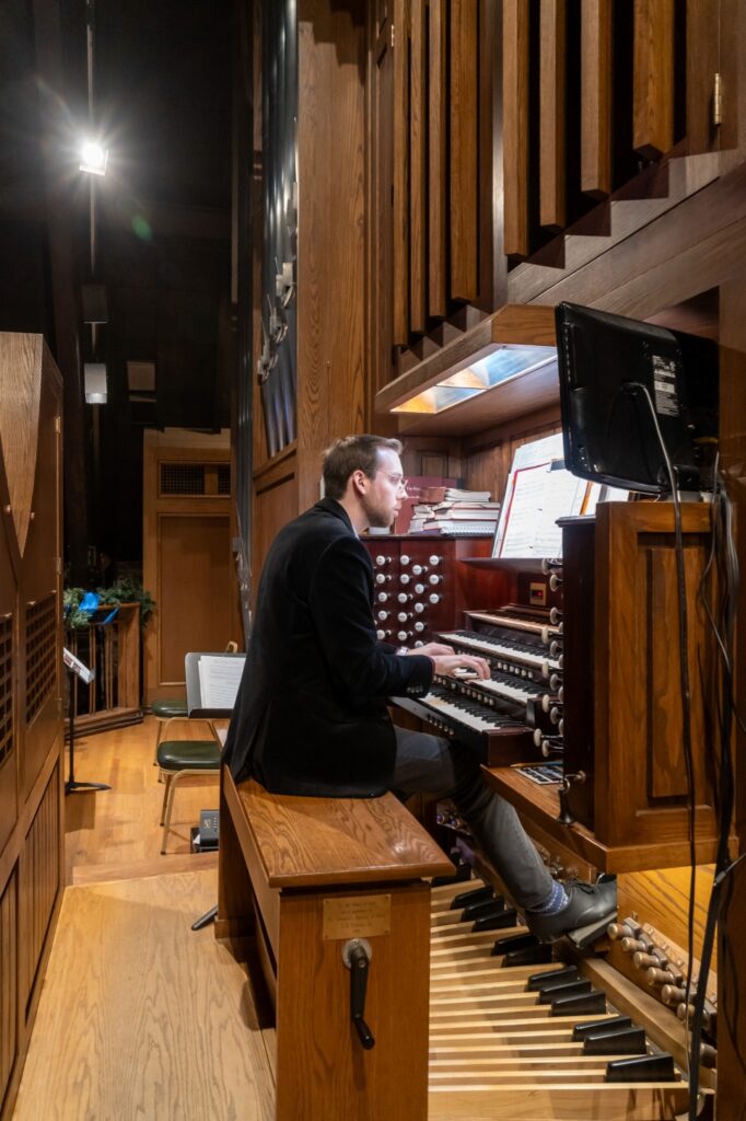 Piano Player