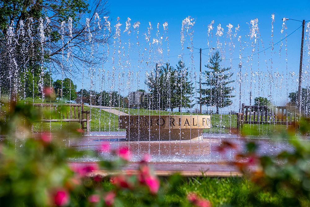 Barnes Memorial Fountain at Jewell's entrance